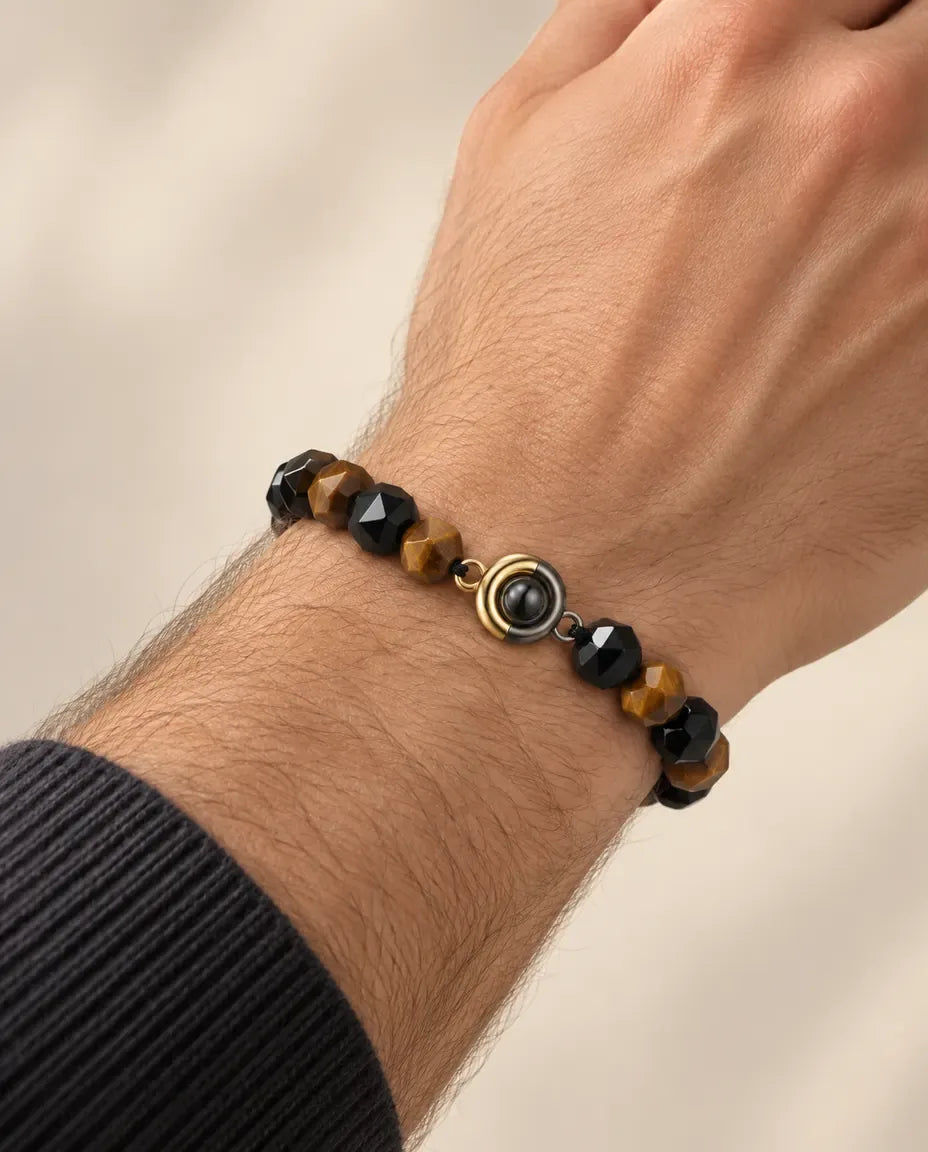 Bracelet Photo Projection - porté par un mannequin
