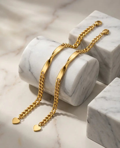 Bracelets Couple – Set Assorti Barre Infini Torsadée en Acier Inoxydable, Deux Prénoms Gravés, Cadeau d'Anniversaire