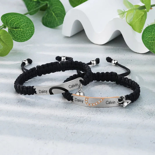 Bracelets Couple – Cœurs Aimantés avec Prénoms Gravés, Acier Inoxydable, Lot de 2, Cadeau pour Couple