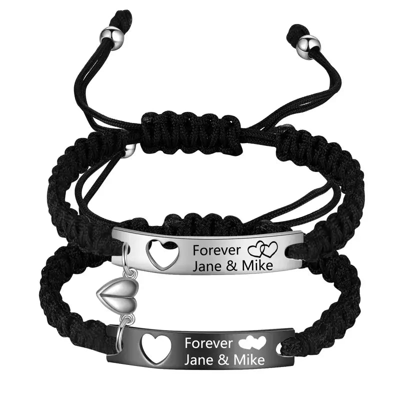 Bracelets Couple – Duo Gravé Noir et Argenté en Acier Inoxydable, Lot de 2, Cadeau d'Anniversaire pour Lui et Elle