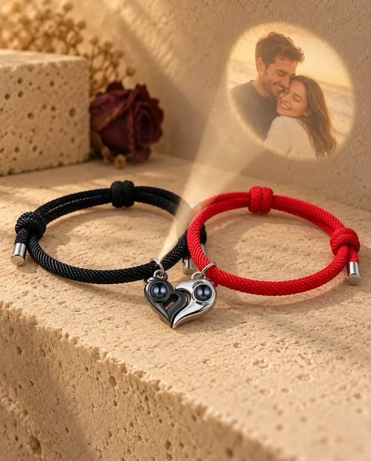 Bracelets Couple - projette la photo cachée sur un mur