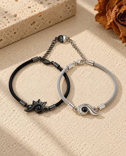 Bracelets Couple - paire assortie posée à plat