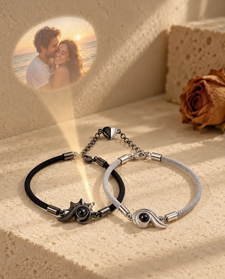 Bracelets Couple - projette la photo cachée sur un mur