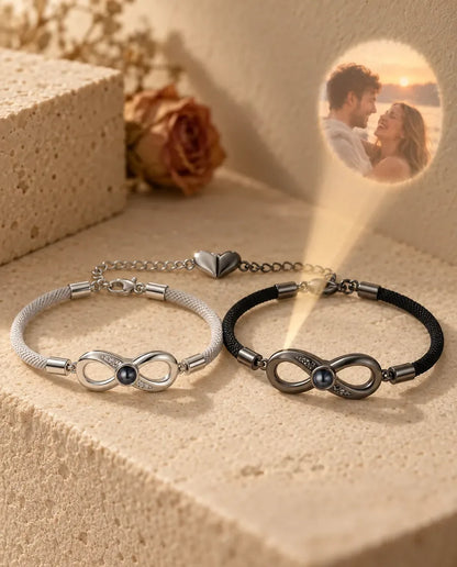 Bracelets Couple - projette la photo cachée sur un mur