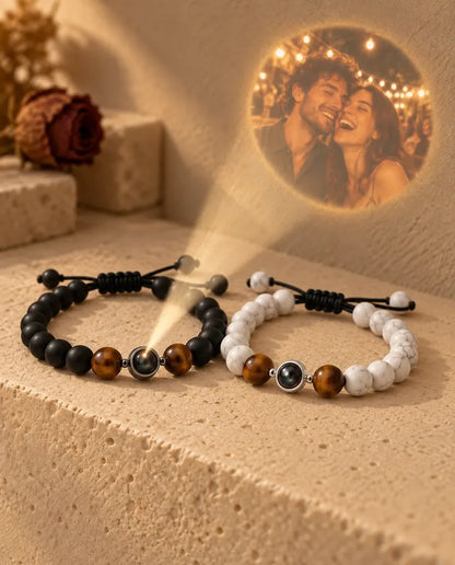 Bracelets Couple - projette la photo cachée sur un mur