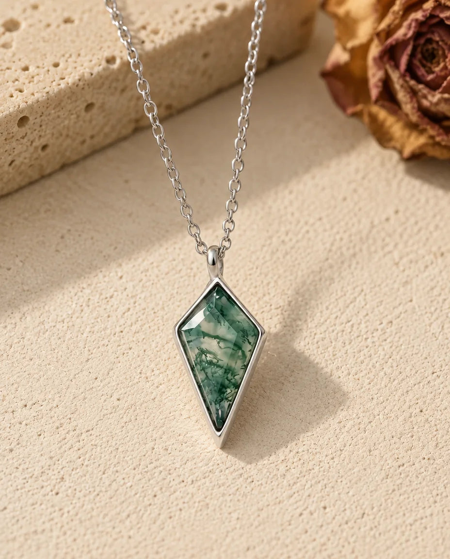 Collier Agate Mousse - vue de face