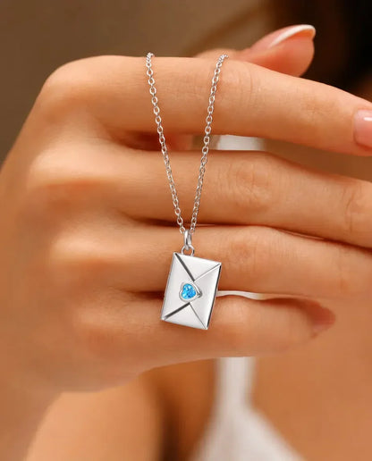 Collier Enveloppe Personnalisé avec Photo & Pierre de Naissance – Médaillon Gravé en Argent & Or, Cadeau pour Elle