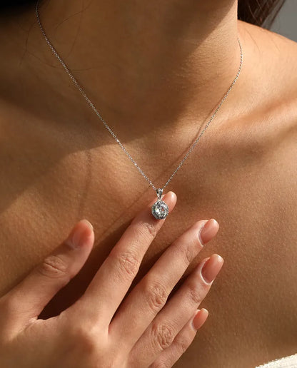Collier Halo Octogonal - zircon taille à degrés cerné de pavé, chaîne 40+5 cm, argent massif 925