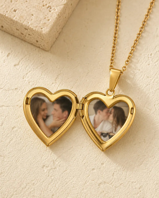 Collier Médaillon Cœur en Nacre Abalone pour 2 Photos, Médaillon Photo Cœur Personnalisé et Gravé, en Or ou Argent