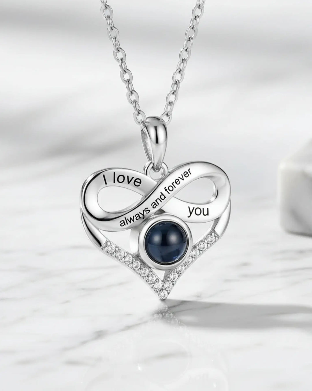Collier Photo – Cœur Infini avec Projection et Gravure Personnalisée, cadeau romantique pour Elle