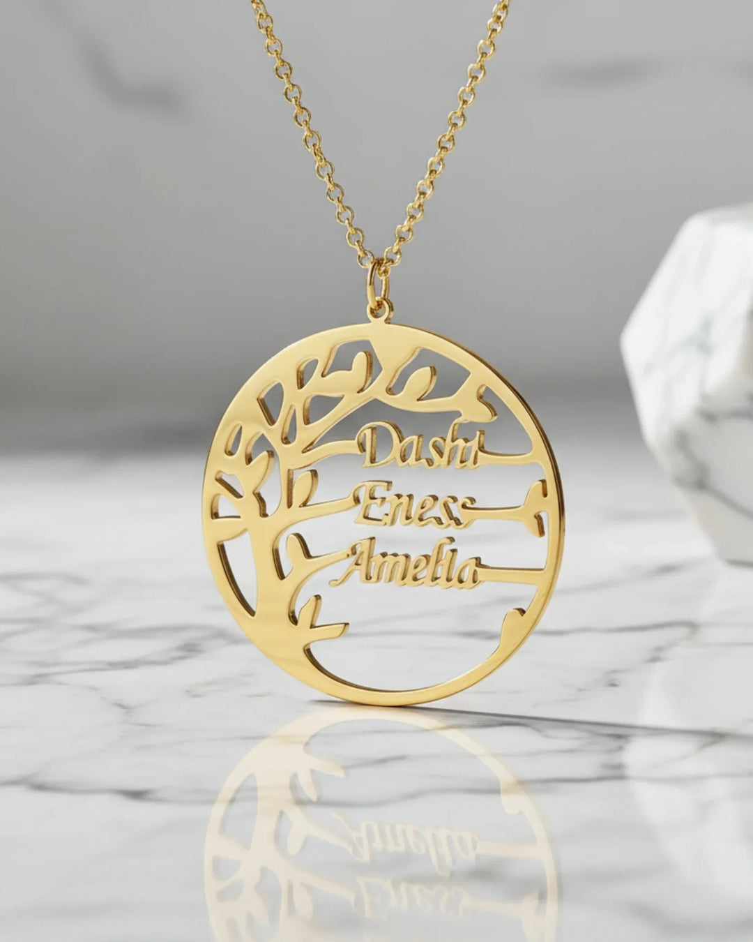 Collier Prénom – Arbre de Vie en Argent 925, Médaillon Gravé de 2 ou 3 Prénoms, Cadeau pour Maman ou Mamie