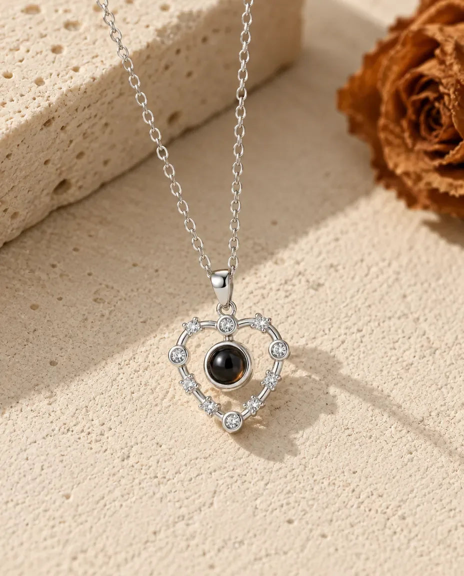 Collier Photo Cœur Plaqué Or 18K - vue de face en argent