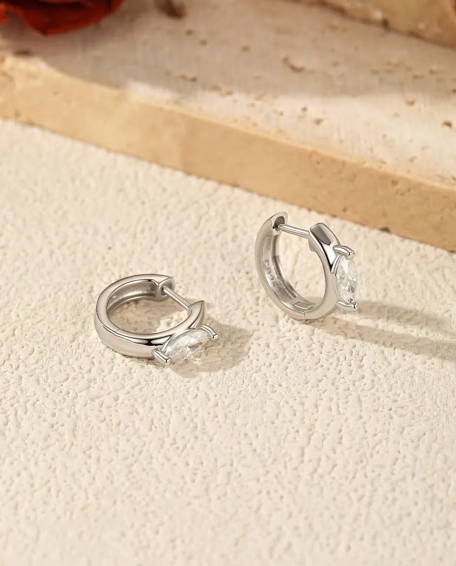 Créoles Moissanite Marquise - Pierre marquise de 0,30 ct 3 x 6 mm par créole, diamètre 11,5 mm, argent massif 925
